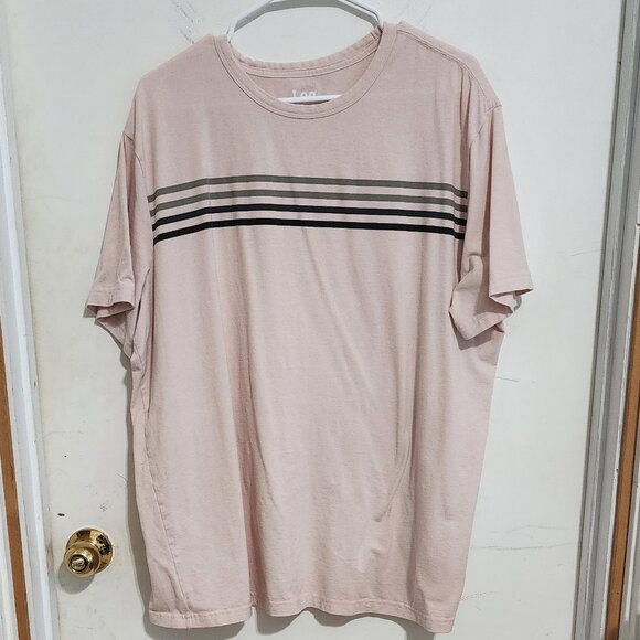 Lee, Ladies Short Sleeve Tee, Size 2XL - Picture 1 of 4